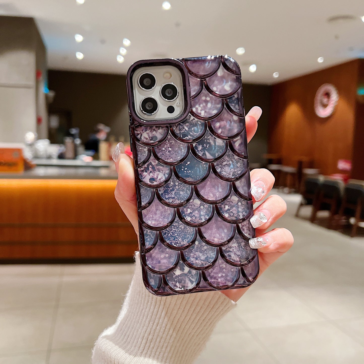 Apple iPhone Luxury Colorful Glitter Fish ||Mobile Phone Case (Black)