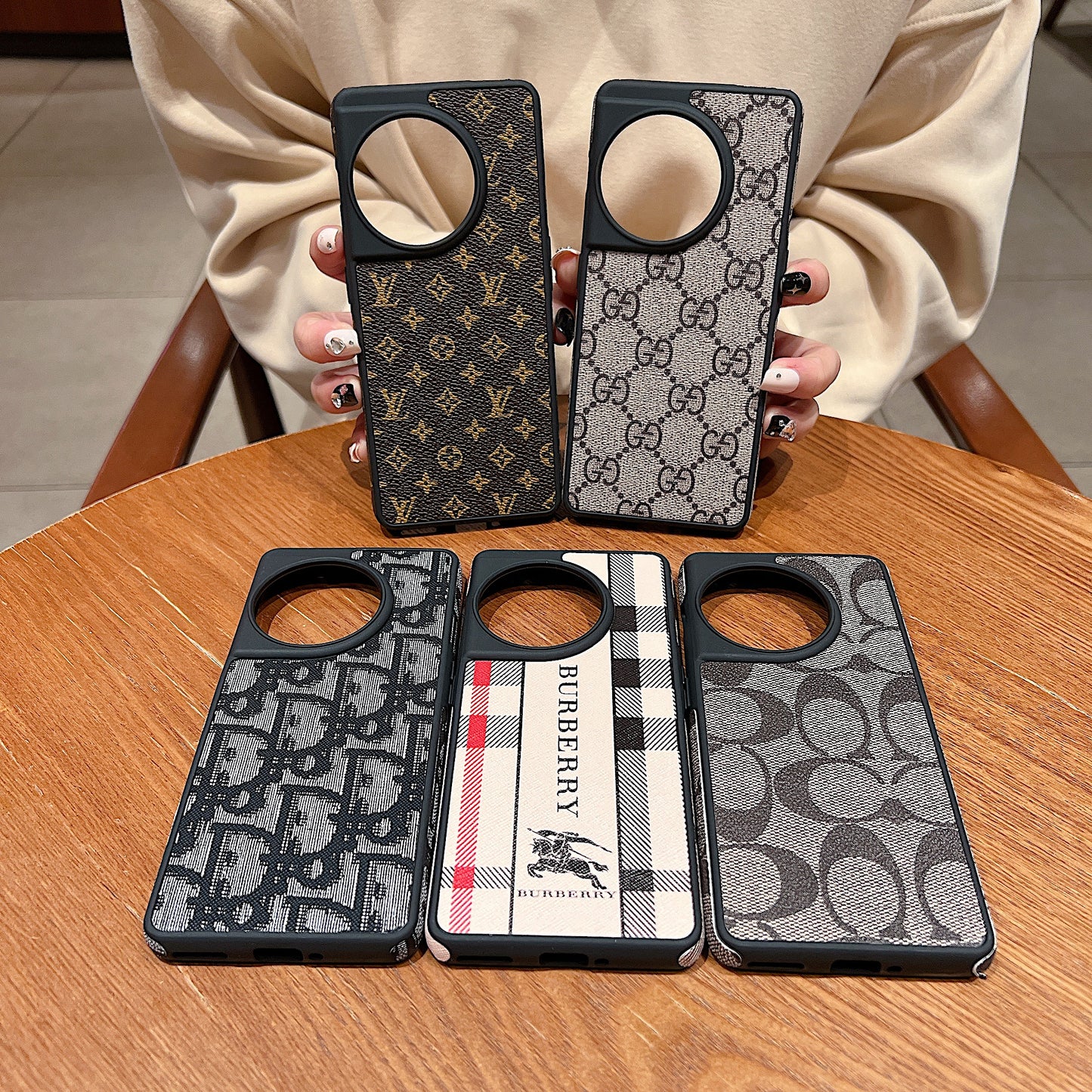 OnePlus 11r 5g Luxury Branded Leather Designer Case - Burberry