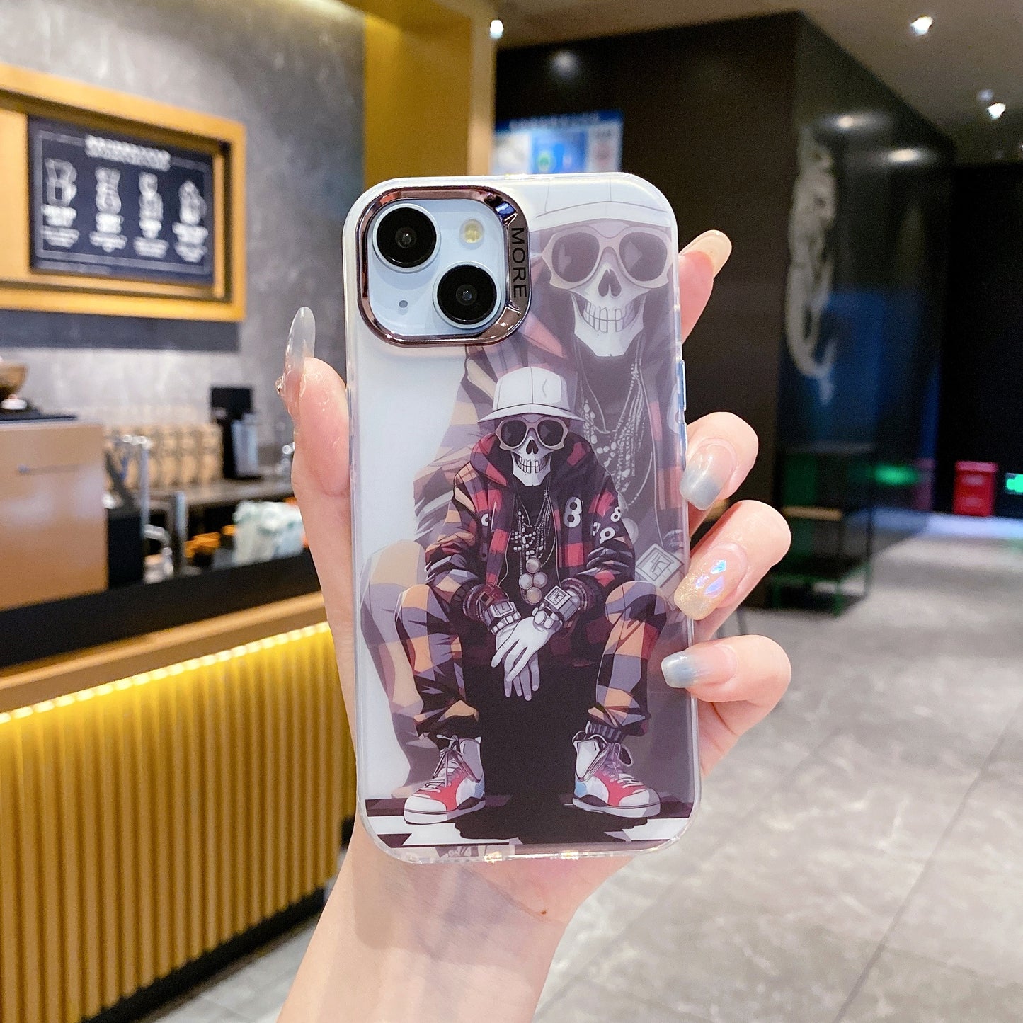 Apple iPhone 12/12 Pro Premium New Anime IMD Printed Gradient Back Case - Skull